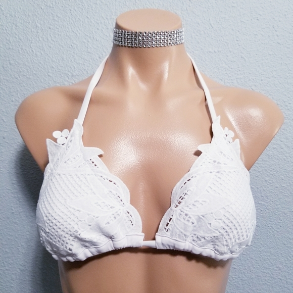 Xhilaration Other - NEW white lace boho beach swim bikini bathing suit top SMALL